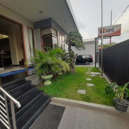 Alloro Guesthouse Pacitan Exterior photo